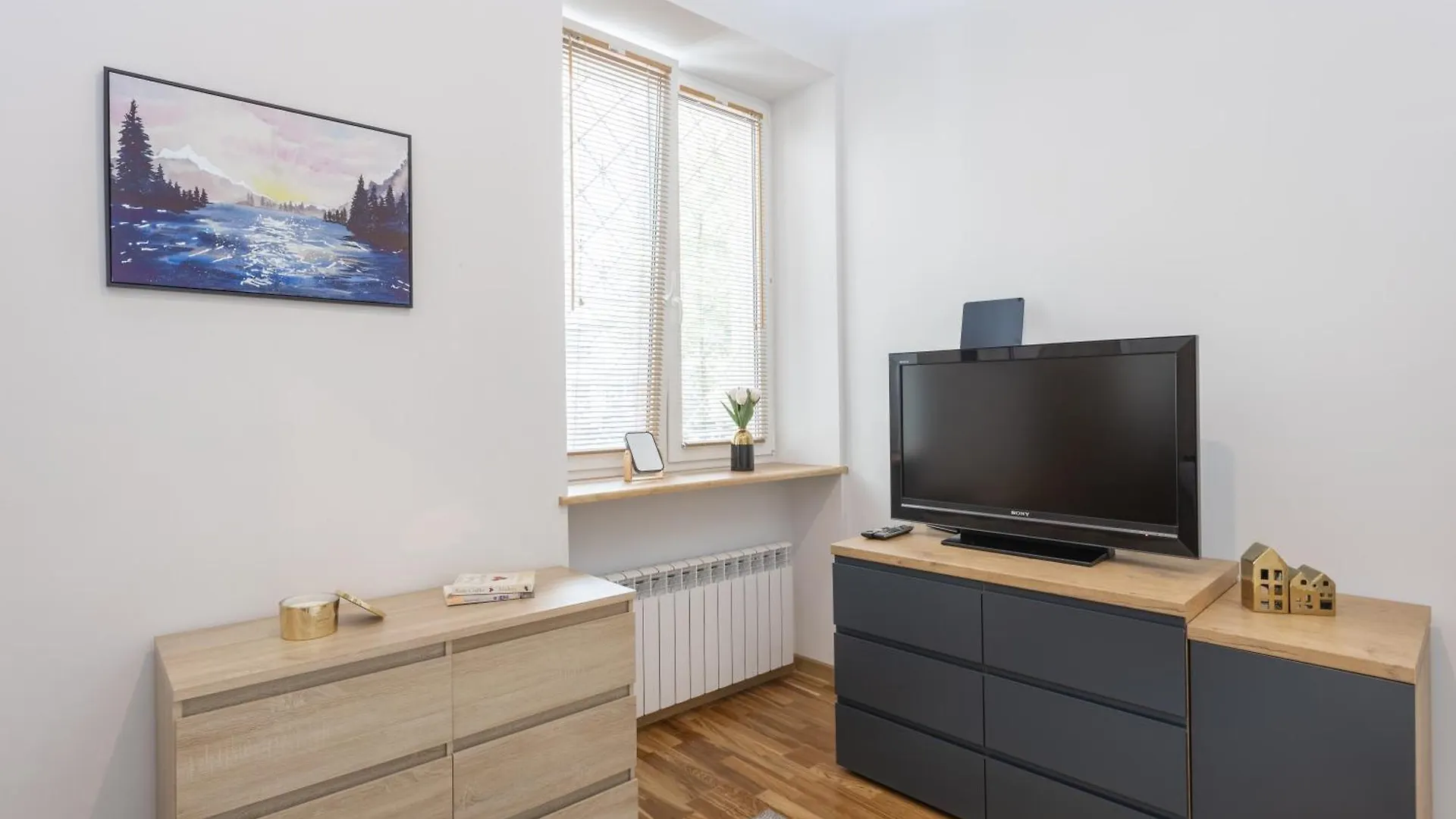 Central Warsaw Apartment - Great Location- Warsaw Stays - Wspolna 0*,